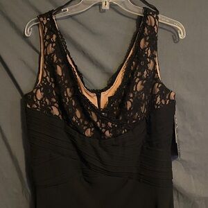 Elegant Black Lace Dress